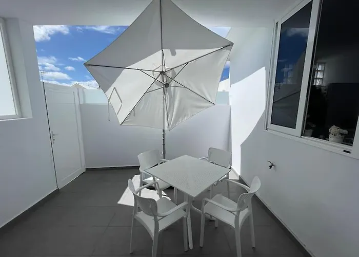 White Serenity Ferienhaus Playa Honda (Lanzarote)